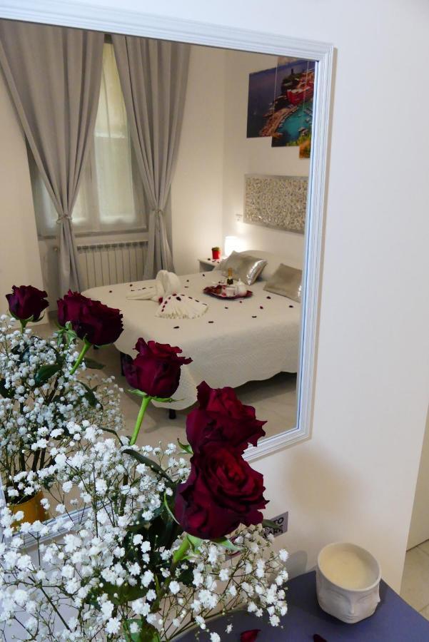 Valentyna Rooms La Spezia Luaran gambar