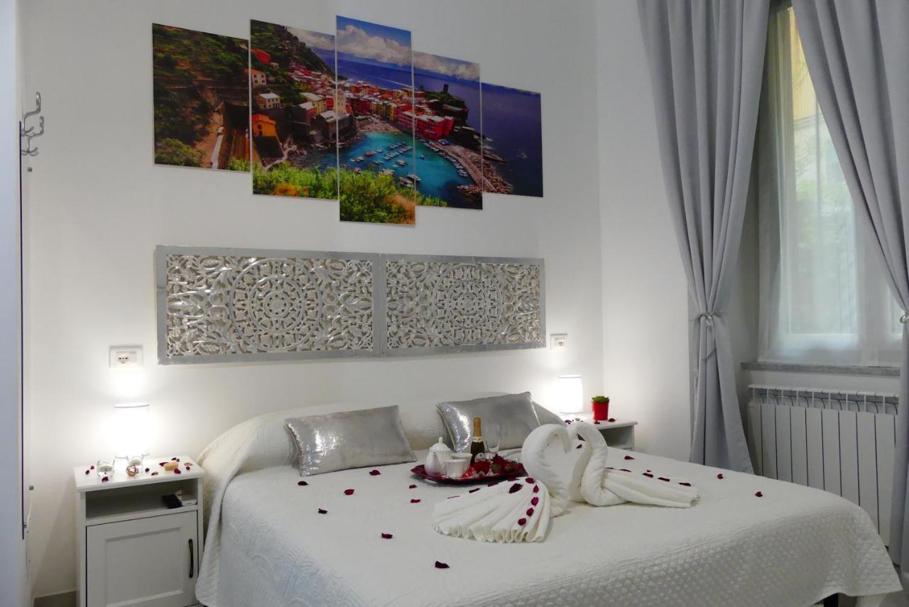 Valentyna Rooms La Spezia Luaran gambar