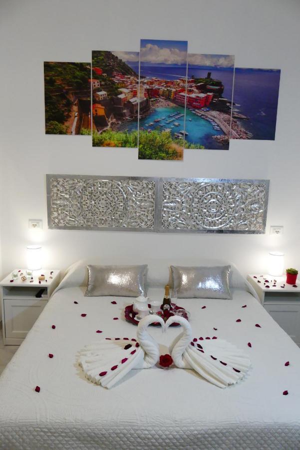 Valentyna Rooms La Spezia Luaran gambar