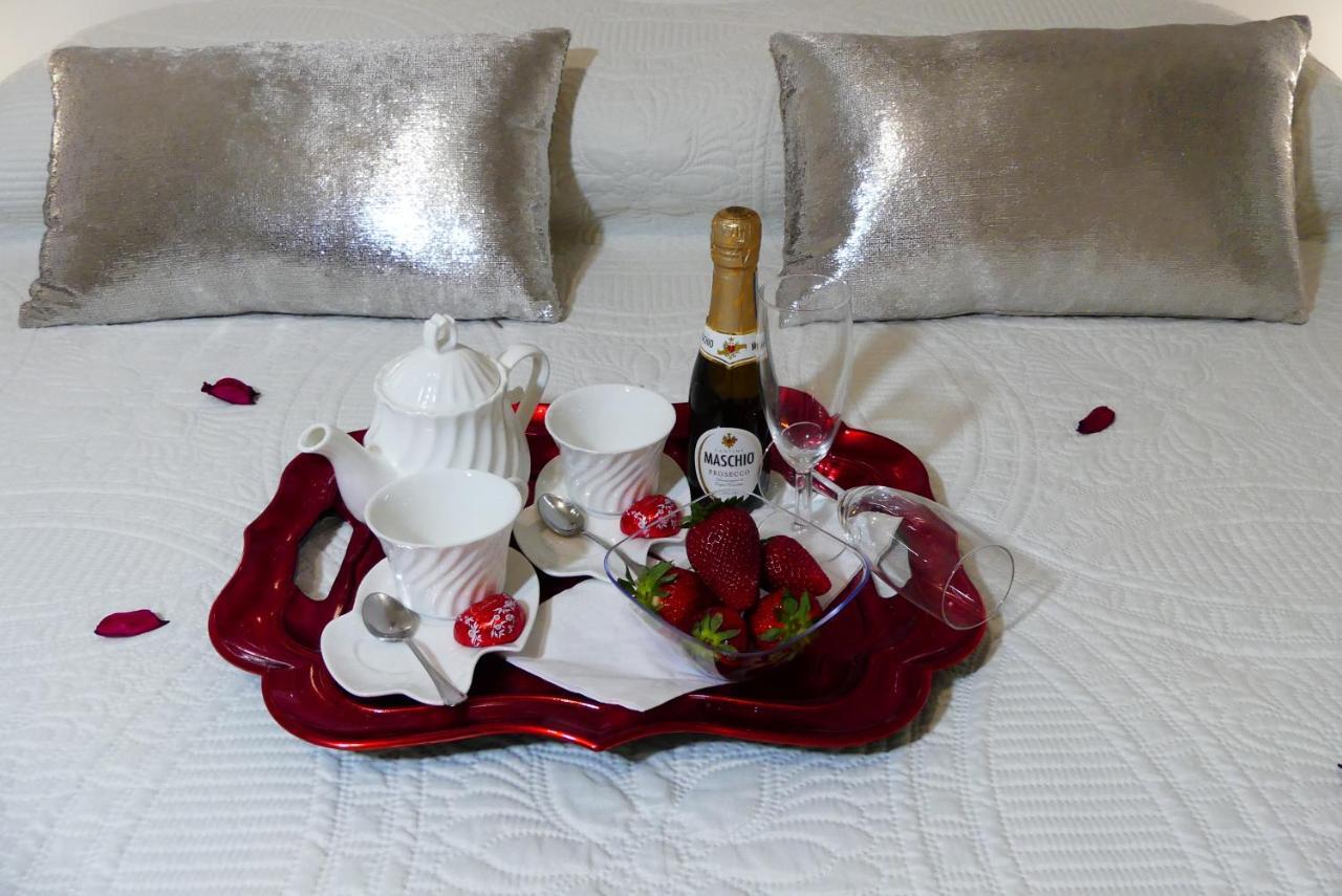 Valentyna Rooms La Spezia Luaran gambar